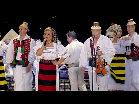 Cornelia și Lupu Rednic - Mândruţă cu ochi de mură (Tropotită/Petrovă | Live Sibiu)