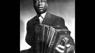 Roots of Blues -- Lead Belly „I'm Sorry Mama"