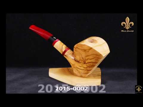 2015-0002 Free hand "stand-up" olivewood pipe Mastro Grandolfo