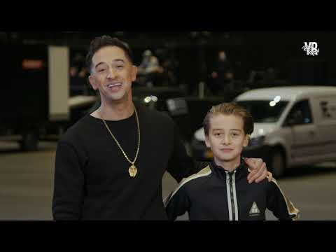 Yes-R – Me Boy (Live in de Ziggo Dome) feat. Jambassadors & Lange Frans