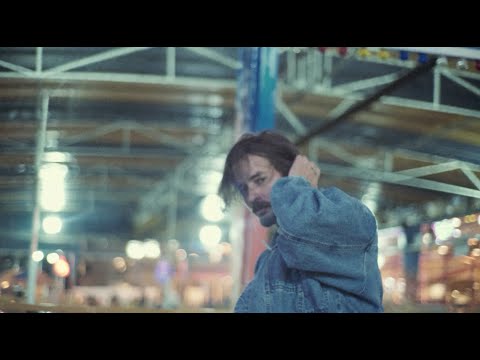 Gabriel Buarque feat. Josbi  - De Primeira (Videoclipe Oficial)