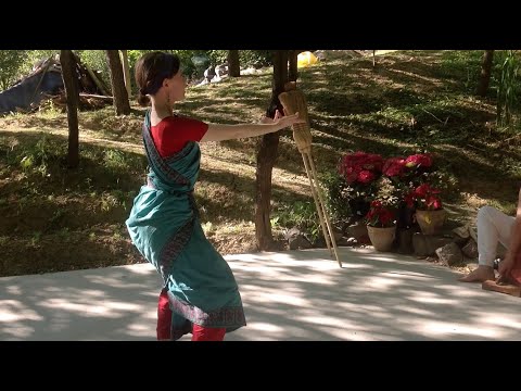 Learning and Performing a Tirmanam with Saskia Kersenboom