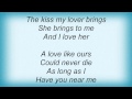 Barry Manilow - And I Love Her Lyrics_1