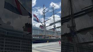 Should I say something? 😬 #cuauhtemoc #brooklyn #nyc #mexico #cruise #tallship #cuauhtémoc