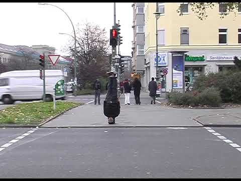 Antonio Paucar_Waiting for Change_video-art_1:27 min_2005