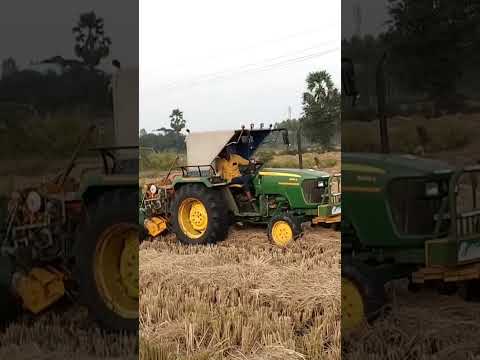John Deere tractor baler|Tractor videos| John Deere stunts #shorts #viralvideo #trending #ytshort