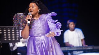 Download lagu Ulihlathi Lethu Thixo ( Live) - Ziyanda Tshangana mp3