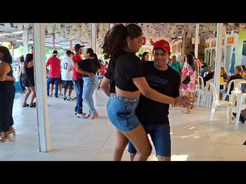 FORRÓ SÓ PRESTA ASSIM BEM ANIMADO RANCHO DO VAM EM ARAPIRACA ALAGOAS 