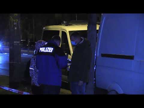 Messerstecherei an einer Haltestelle in Potsdam , drei schwer Verletzte (27.11.2021)