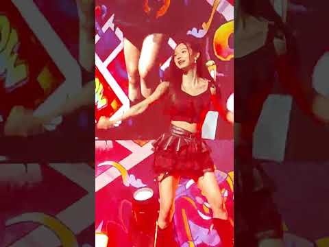 230923 (Kumpuy Fancam) Umeshu - รักหนึ่งคำ @ Idol Finn Fest 2023 - Siam Paragon