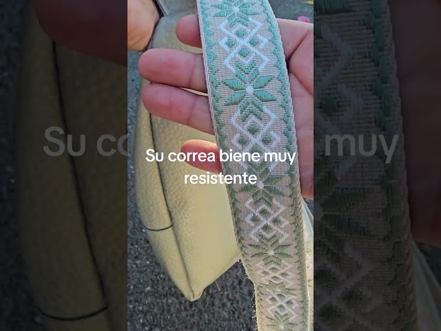 Vídeo relacionado con Crossbody bag Athletic Club. Unique in the world. Producto Oficial.