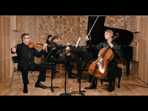 Hermitage Piano Trio - Beethoven Piano Trio No. 4, Op. 11 in B-flat Major "Gassenhauer" (Complete)