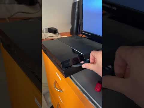 Cosa succede se metto un disco della ps5 nella ps4 ☑️ #ehvia #videogiochi #playstation