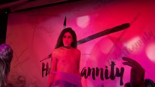 3/5 Adore Delano - Butterfly + crowd surfing @ The Two Brewers, London - 21/09/2017