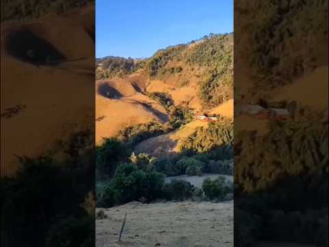 Córrego do Bom Jesus: Esse Lugar Vai Curar o Seu Estresse! 🌄💚🏔️