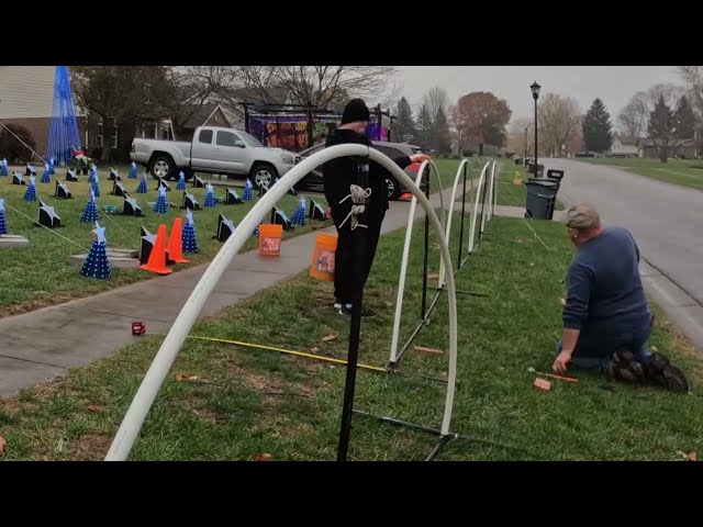 Setup: Day 11 - Arches, Bushes, Snowflakes