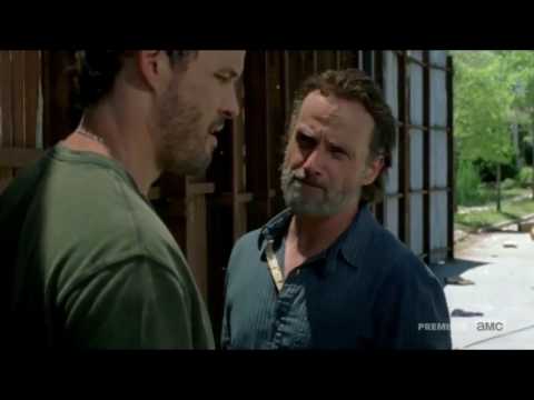 The Walking Dead 7x04 Rick Threatens Spencer ( "i'll break your jaw, knock your teeth out")