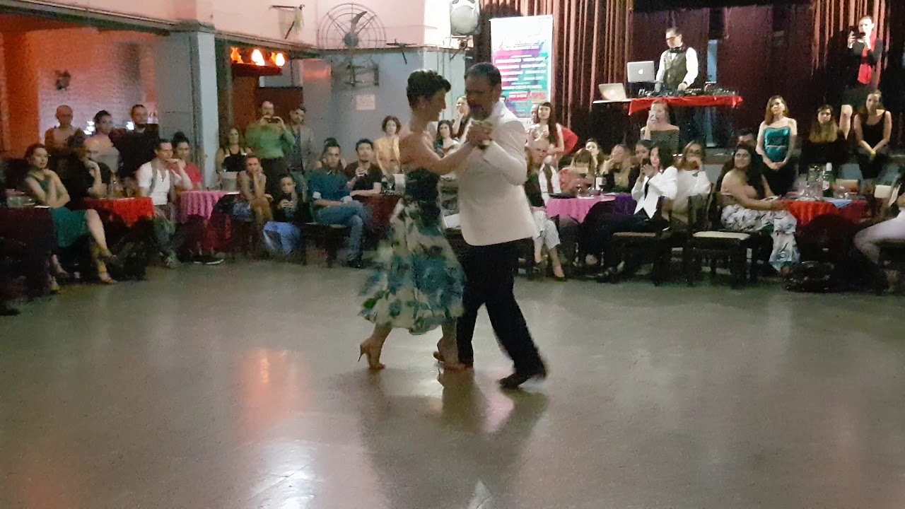 FABIAN PERALTA y JOSEFINA BERMUDEZ en Viva La Pepa Milonga (4/4)