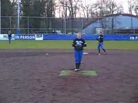 Lindsey Meadows Softball Pitcher