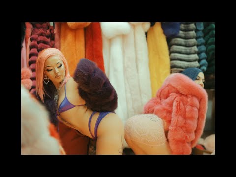 SoMaryJane Bad Bitch ft. P KILLA (Official Music Video) Prod. Fakez