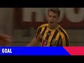 WEERGALOZE VOLLEY NICKY HOFS ? | FC Twente - Vitesse (30-10-2004) | Goal