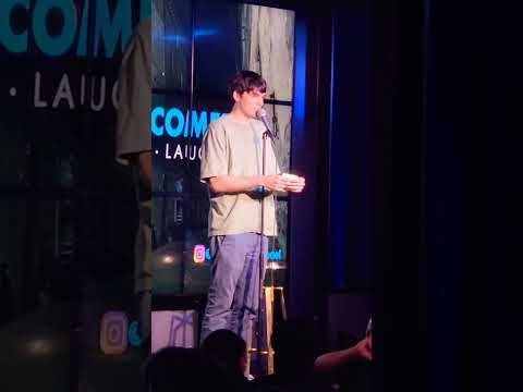 Hilarious Stand-Up Comedy by Michael Longfellow | 30 Fig Newtons Binge Story #michaellongfellow #snl