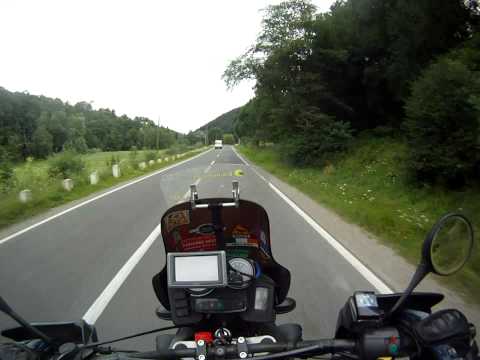 Motorcycling Romania Transylvania Carpathian Mountains DN10 : Nehoiu - Teliu (4/4)