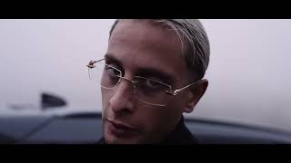 Video zu 'Ma Friend' ansehen Video zu 'Ma Friend' ansehen