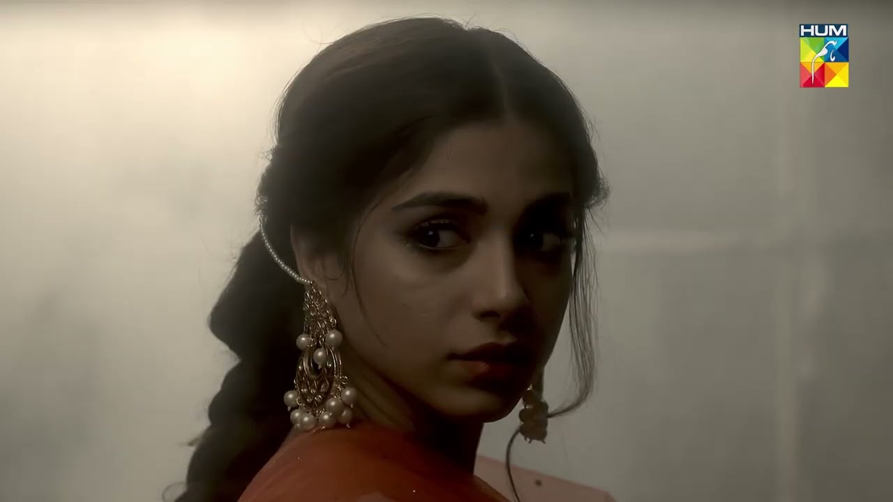 Salma Ghar Se Kyun Bhaagi...!! Aangan - Sajal Ali - Ahad Raza Mir - HUM TV