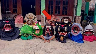 Download lagu KEDATANGAN BARONGAN JENGGOT SAAT SEMUA BOCIL JADI MACAM MACAM  BARONGAN mp3 Download lagu KEDATANGAN BARONGAN JENGGOT SAAT SEMUA BOCIL JADI MACAM MACAM  BARONGAN mp3