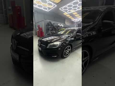 2016 Mercedes benz A180 AMG LINE// LOW KM - Image 2