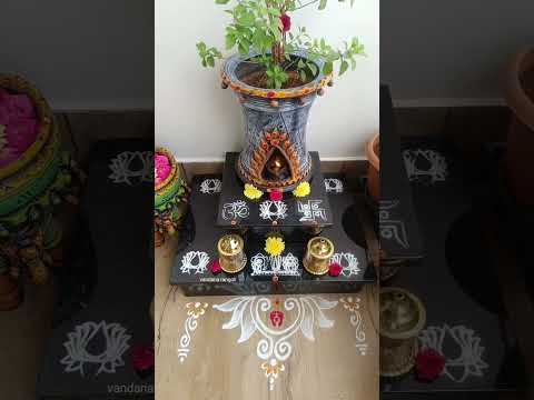 Simple Lotus rsngoli for Tulasi pooja #shorts #youtubeshorts #vandana #rangoli #tuladi #lotus #kolam