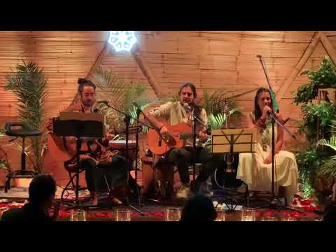 Eliza Byl & Daniel Ruiz - Farol da Alegria