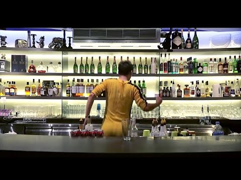 Bruce Lee of Bartending | New Bruce Lee Found | World's Best Bartender | Amazing skills