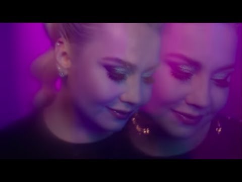 RaeLynn Video