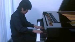 Roberto G Villa Bangkok Piano Students Alex Lee Prokofiev Vision Fugitive nr.7.avi