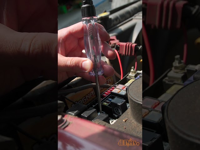 Vídeo relacionado con Automotive Wiring and Electrical Systems Vol. 2: Projects (Workbench)