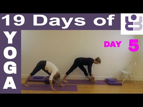 19 Days of Yoga - Day 5. Iyengar Yoga Sequence
