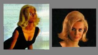 Jackie DeShannon rocks 4 songs - Ain't That Love, When You Walk In The Room +