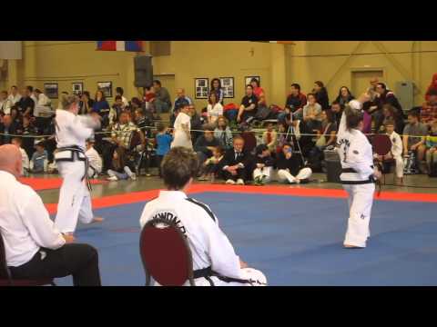 Dan-Gun - Eastern Canadian TKD Championship 2013 - Womens 3rd dan patterns