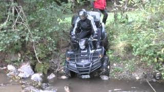 preview picture of video 'Quad-ATV-und-mehr - Offroad in Feld, Wald und Wiese am 29.09.2012'