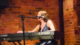Eden Brent Trio: "Walk Away", October 14, 2011