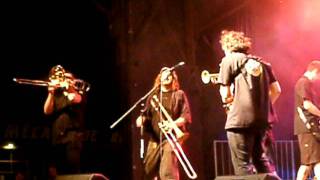 Sk8 or die - The Planet Smashers With The Resignators