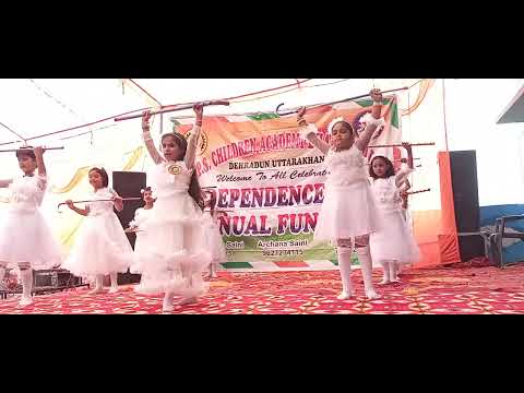 Dadaji ki chhadi hoo main by class u.k.g of D.P.S.