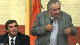 preview picture of video 'Mujica en conmemoración de los 150 años de Aceguá'