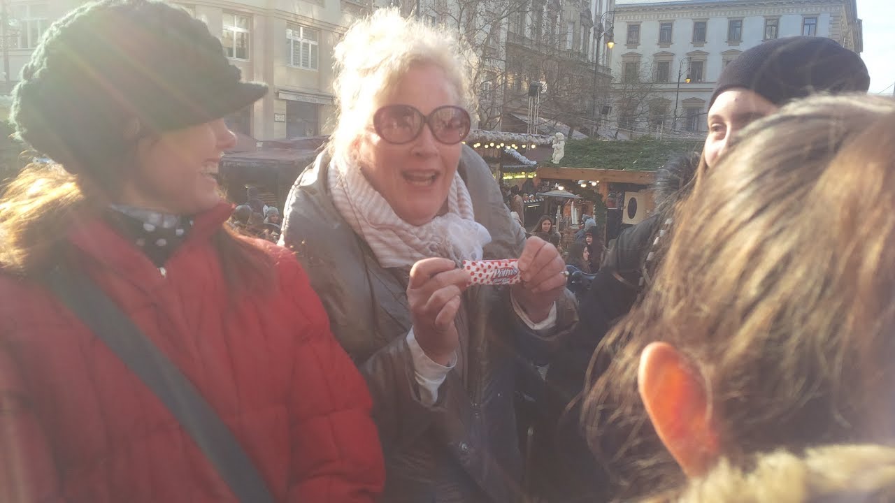 Angolul a belvárosban 2017.12.