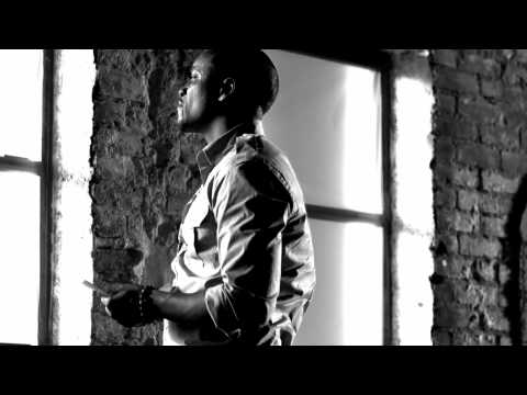 Quincy Jones - Strawberry Letter 23 ft. Akon - (Official Music Video) - HQ