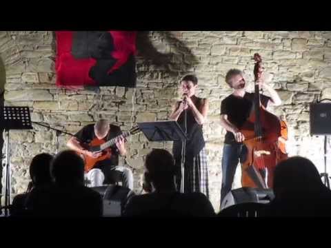 Bella Ciao - Mara Redeghieri, Dio Valzer