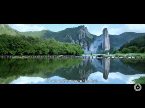 2015 O Monge Desce A Montanha