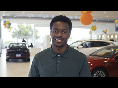 Sales & Leasing Consultant Jonathan Tranquille